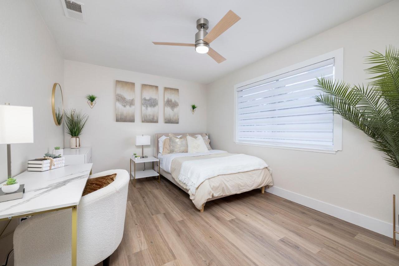 Single Story Minutes From Summerlin With Rv Parking & Dog Friendly 라스베이거스 외부 사진