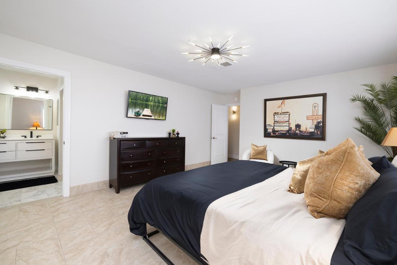 Single Story Minutes From Summerlin With Rv Parking & Dog Friendly 라스베이거스 외부 사진
