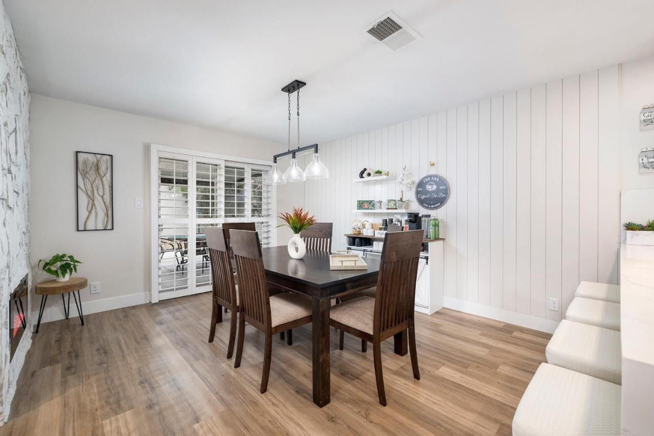 Single Story Minutes From Summerlin With Rv Parking & Dog Friendly 라스베이거스 외부 사진